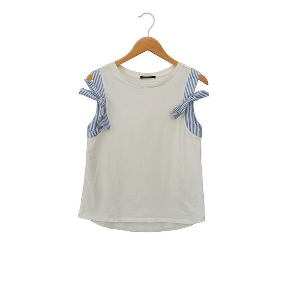 Doe & Rae Tops - Doe & Rae Women’s Blue Tie Sleeve White Top - Size S